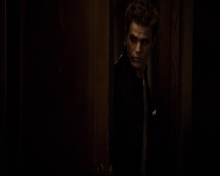 VampireDiariesWorld-dot-org_2x22AsILayDying0705.jpg VampireDiariesWorld-dot-org_2x22AsILayDying0705.jpg