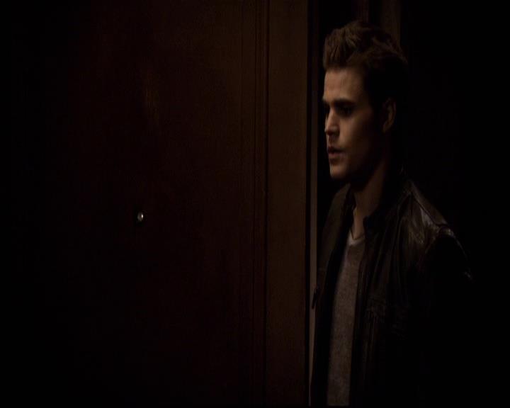 VampireDiariesWorld-dot-org_2x22AsILayDying0709.jpg
