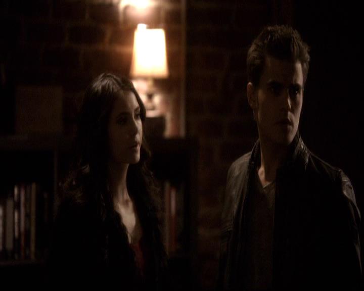VampireDiariesWorld-dot-org_2x22AsILayDying0729.jpg