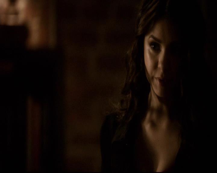 VampireDiariesWorld-dot-org_2x22AsILayDying0803.jpg