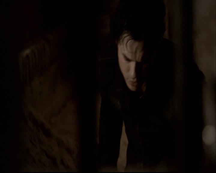 VampireDiariesWorld-dot-org_2x22AsILayDying0853.jpg
