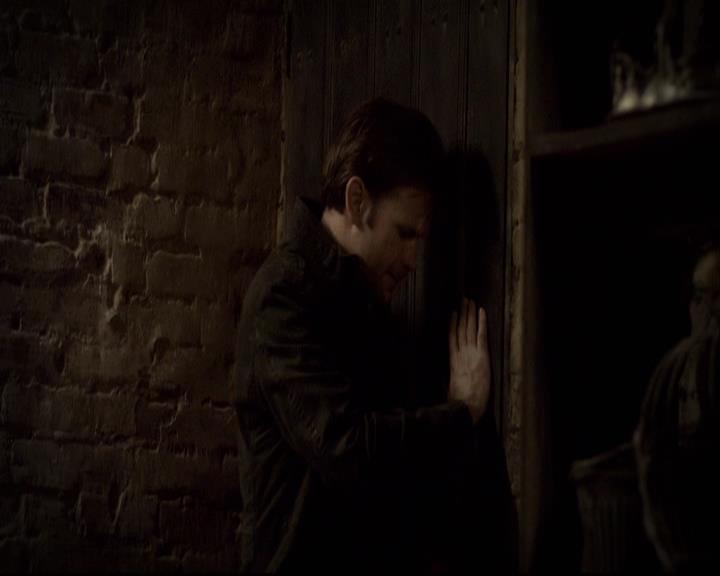 VampireDiariesWorld-dot-org_2x22AsILayDying0957.jpg