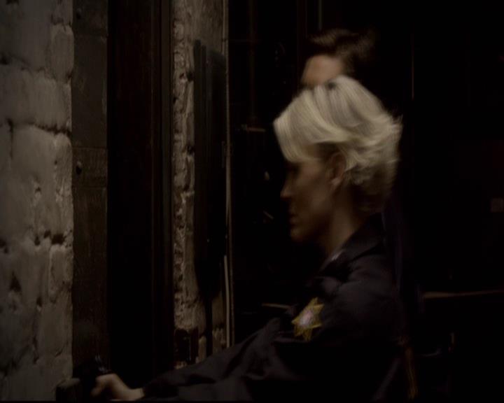VampireDiariesWorld-dot-org_2x22AsILayDying0964.jpg
