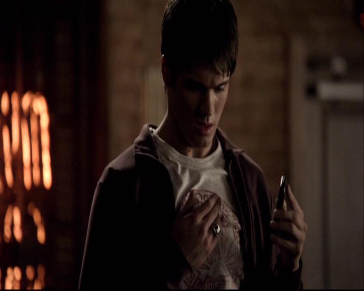 VampireDiariesWorld-dot-org_2x22AsILayDying1183.jpg