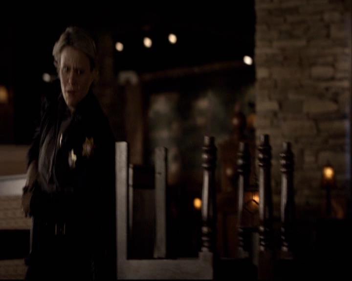 VampireDiariesWorld-dot-org_2x22AsILayDying1186.jpg