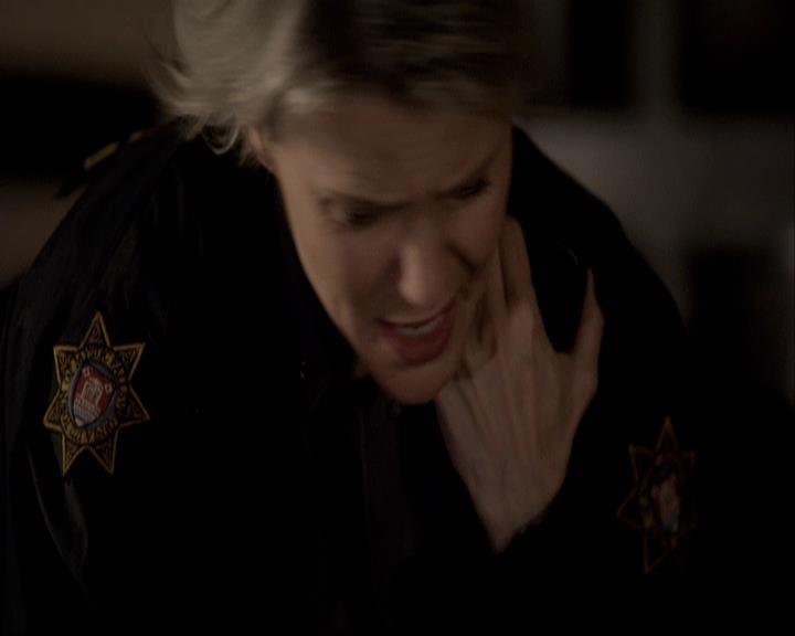 VampireDiariesWorld-dot-org_2x22AsILayDying1189.jpg