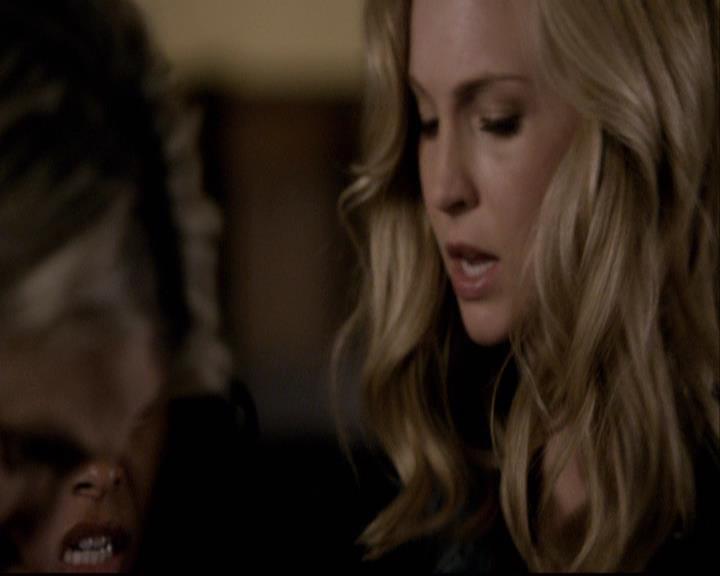 VampireDiariesWorld-dot-org_2x22AsILayDying1200.jpg