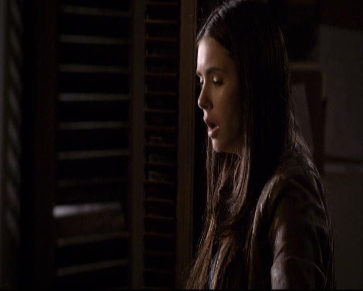 VampireDiariesWorld-dot-org_2x22AsILayDying1260.jpg