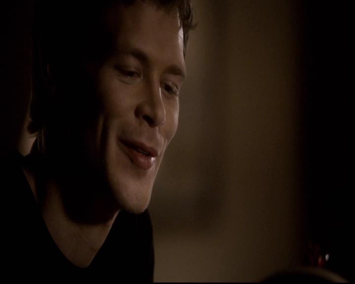 VampireDiariesWorld-dot-org_2x22AsILayDying1303.jpg