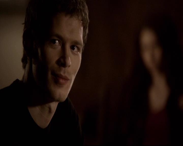 VampireDiariesWorld-dot-org_2x22AsILayDying1368.jpg