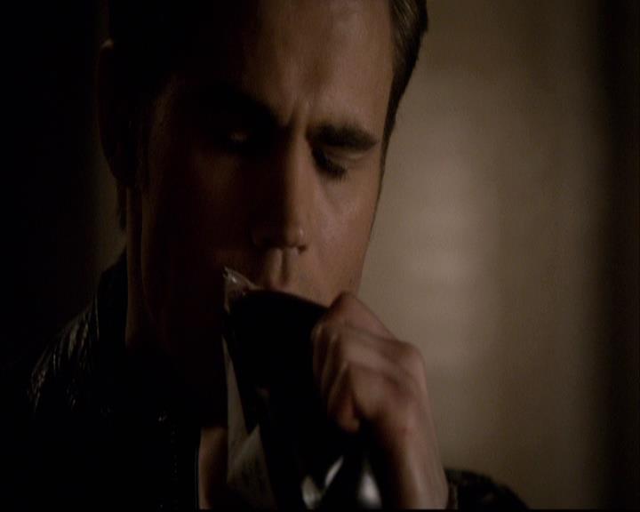 VampireDiariesWorld-dot-org_2x22AsILayDying1385.jpg