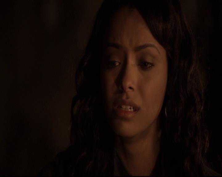 VampireDiariesWorld-dot-org_2x22AsILayDying1411.jpg