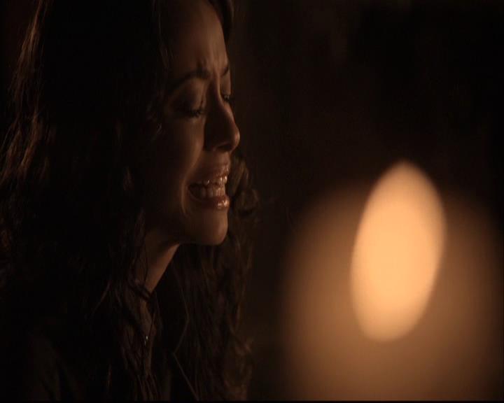 VampireDiariesWorld-dot-org_2x22AsILayDying1424.jpg
