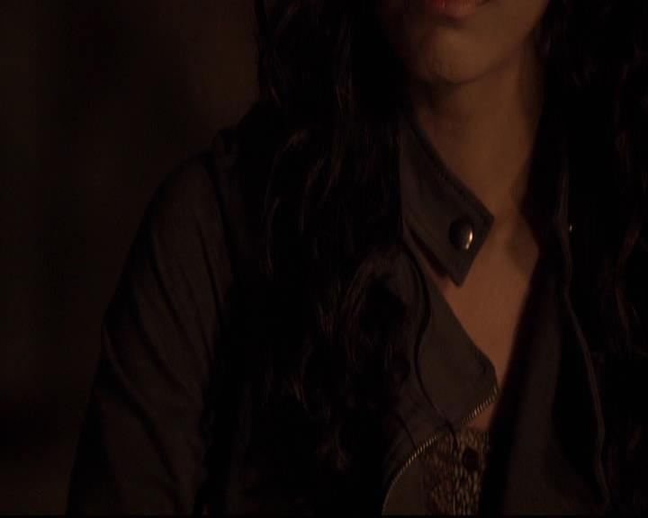 VampireDiariesWorld-dot-org_2x22AsILayDying1432.jpg VampireDiariesWorld-dot-org_2x22AsILayDying1432.jpg