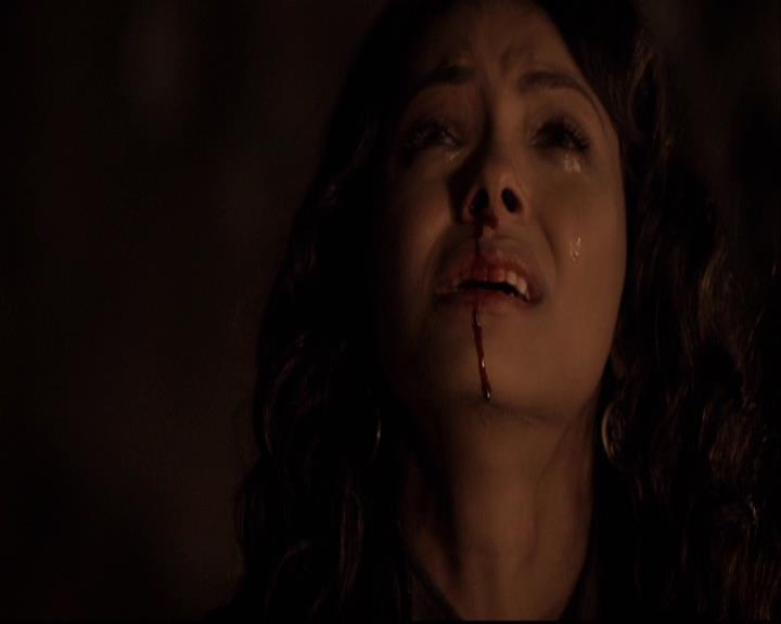 VampireDiariesWorld-dot-org_2x22AsILayDying1448.jpg