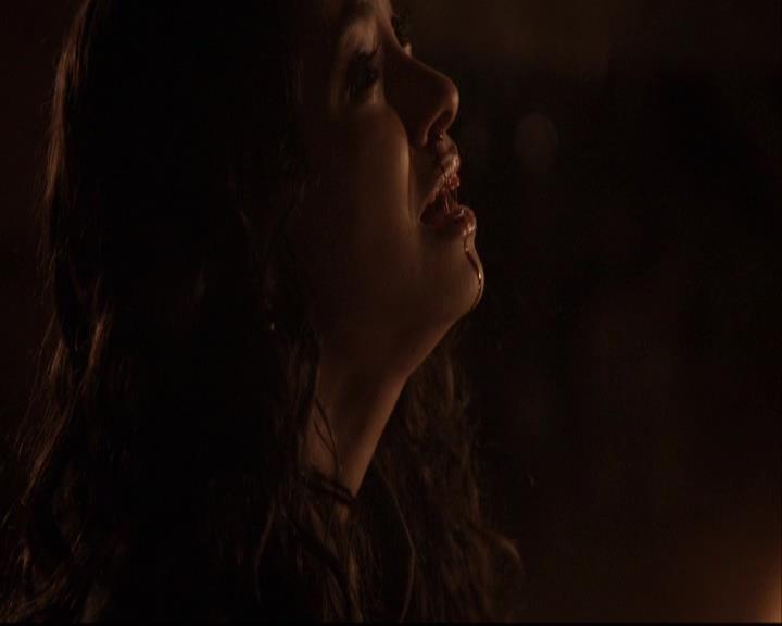 VampireDiariesWorld-dot-org_2x22AsILayDying1451.jpg