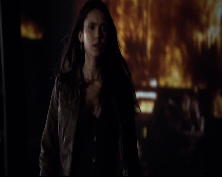 VampireDiariesWorld-dot-org_2x22AsILayDying1523.jpg