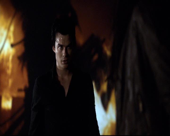 VampireDiariesWorld-dot-org_2x22AsILayDying1528.jpg
