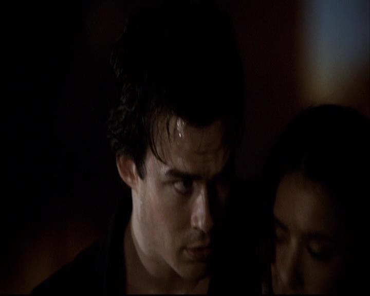 VampireDiariesWorld-dot-org_2x22AsILayDying1531.jpg