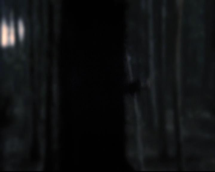 VampireDiariesWorld-dot-org_2x22AsILayDying1533.jpg