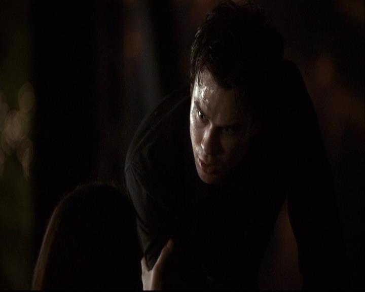 VampireDiariesWorld-dot-org_2x22AsILayDying1542.jpg