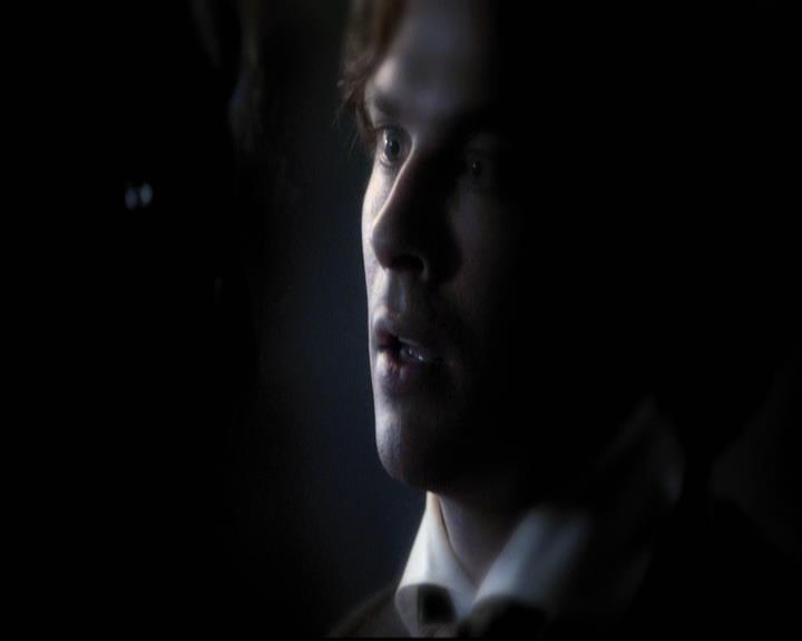 VampireDiariesWorld-dot-org_2x22AsILayDying1549.jpg