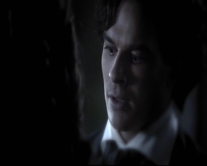 VampireDiariesWorld-dot-org_2x22AsILayDying1560.jpg