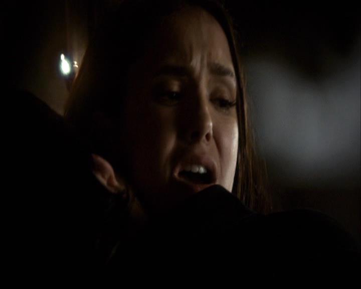 VampireDiariesWorld-dot-org_2x22AsILayDying1587.jpg