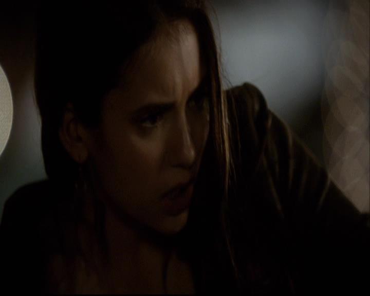 VampireDiariesWorld-dot-org_2x22AsILayDying1605.jpg