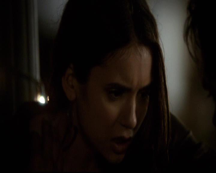 VampireDiariesWorld-dot-org_2x22AsILayDying1607.jpg
