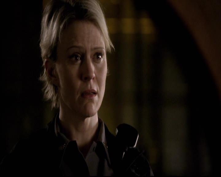 VampireDiariesWorld-dot-org_2x22AsILayDying1642.jpg
