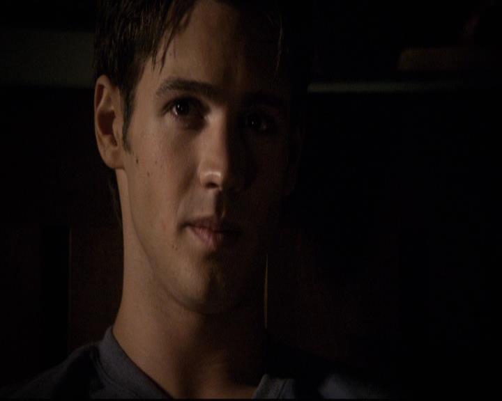 VampireDiariesWorld-dot-org_2x22AsILayDying1714.jpg
