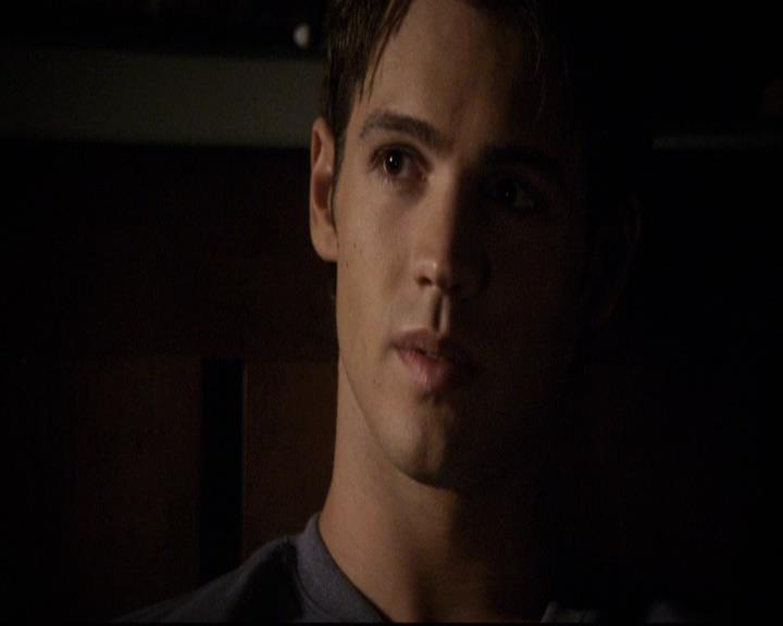 VampireDiariesWorld-dot-org_2x22AsILayDying1716.jpg