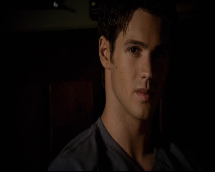 VampireDiariesWorld-dot-org_2x22AsILayDying1746.jpg