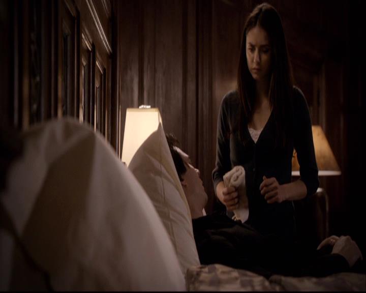 VampireDiariesWorld-dot-org_2x22AsILayDying1755.jpg