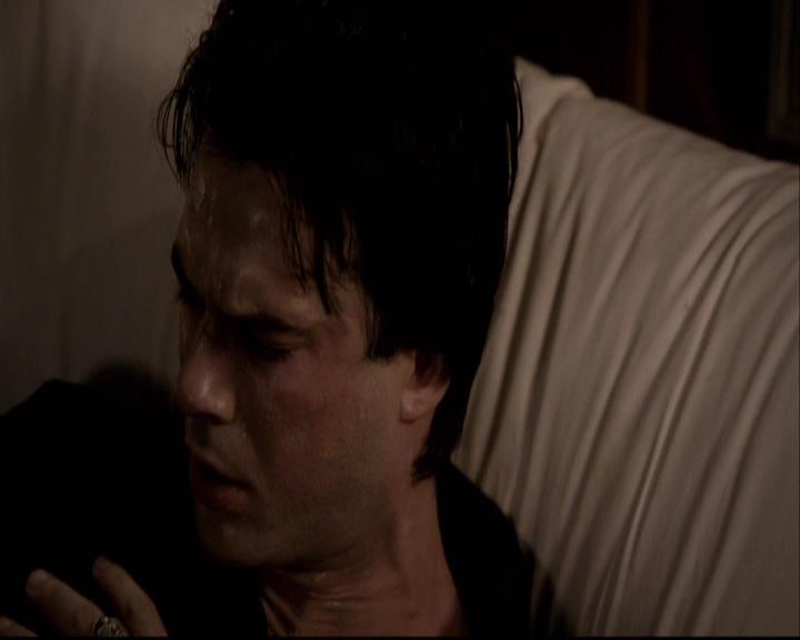 VampireDiariesWorld-dot-org_2x22AsILayDying1774.jpg