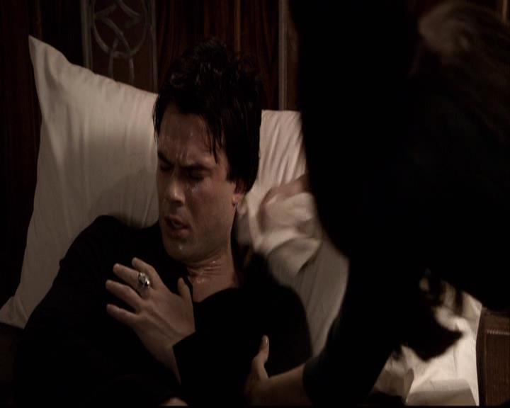 VampireDiariesWorld-dot-org_2x22AsILayDying1775.jpg