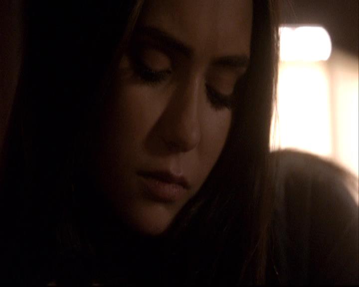VampireDiariesWorld-dot-org_2x22AsILayDying1806.jpg