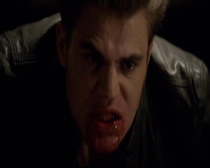 VampireDiariesWorld-dot-org_2x22AsILayDying1832.jpg