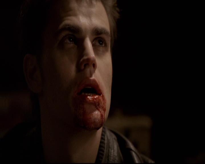 VampireDiariesWorld-dot-org_2x22AsILayDying1850.jpg