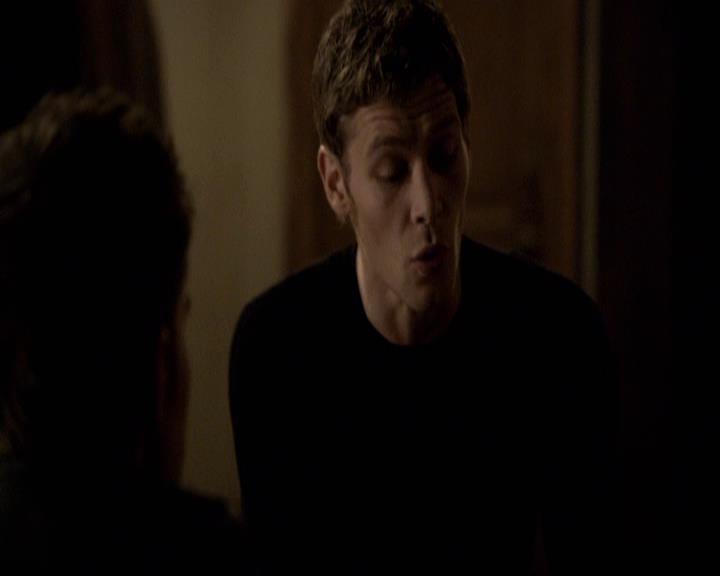 VampireDiariesWorld-dot-org_2x22AsILayDying1855.jpg
