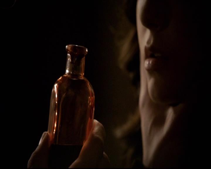 VampireDiariesWorld-dot-org_2x22AsILayDying1885.jpg
