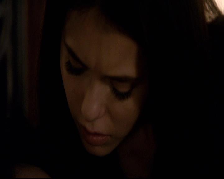 VampireDiariesWorld-dot-org_2x22AsILayDying1925.jpg