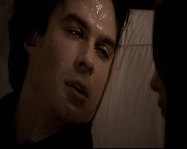 VampireDiariesWorld-dot-org_2x22AsILayDying1934.jpg