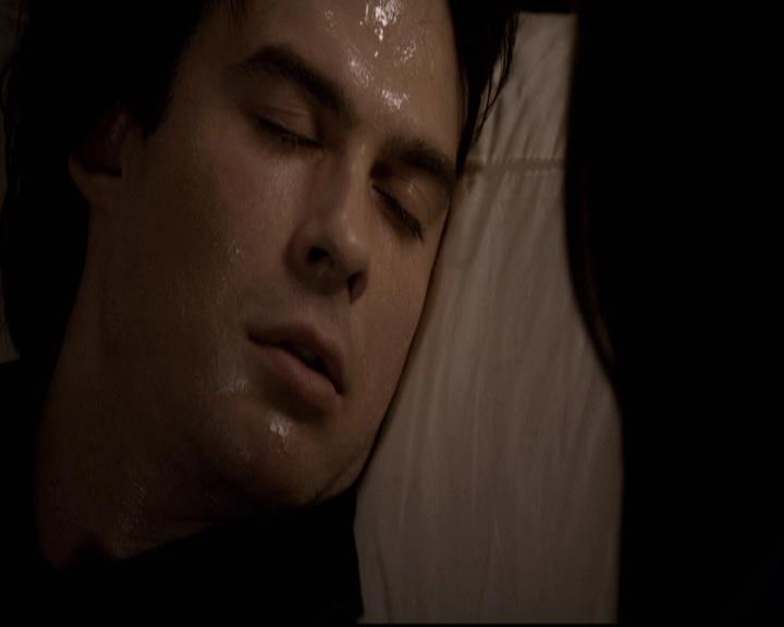 VampireDiariesWorld-dot-org_2x22AsILayDying1951.jpg