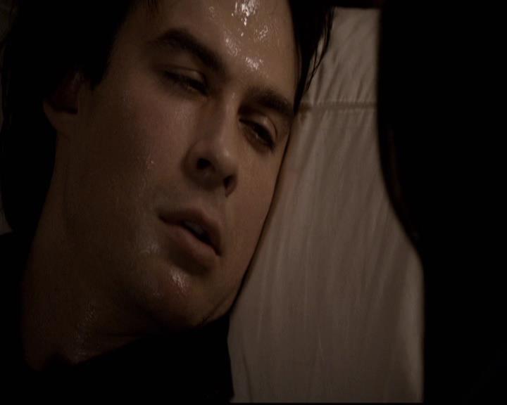 VampireDiariesWorld-dot-org_2x22AsILayDying1953.jpg