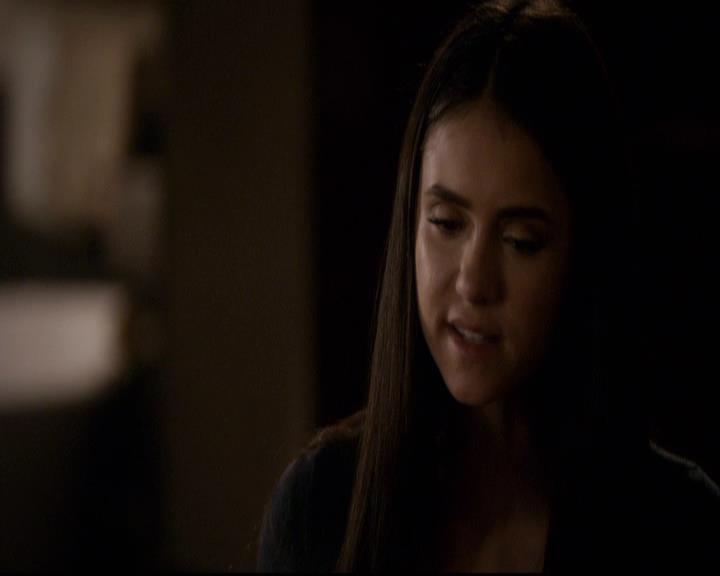 VampireDiariesWorld-dot-org_2x22AsILayDying2053.jpg