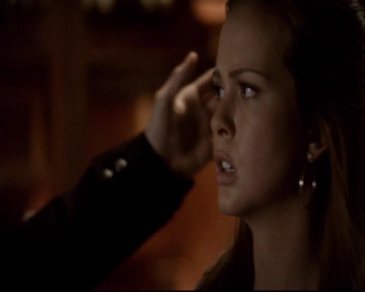 VampireDiariesWorld-dot-org_2x22AsILayDying2155.jpg VampireDiariesWorld-dot-org_2x22AsILayDying2155.jpg