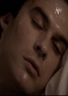 VampireDiariesWorld-dot-org_2x22AsILayDying1998.jpg