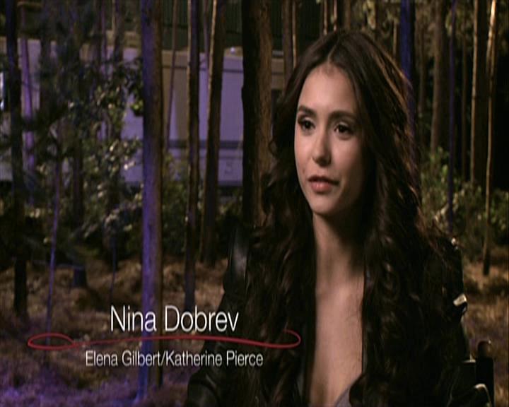 VampireDiariesWorld-dot-org_Seizoen2-DVDExtras-HerOwnWorstEnemy_ElenaKatherineandNina0016.jpg
